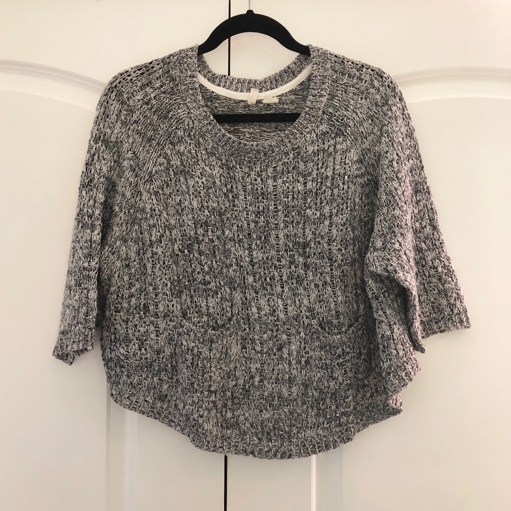 Anthropologie Gray Sweater! Moth size XS! So cute